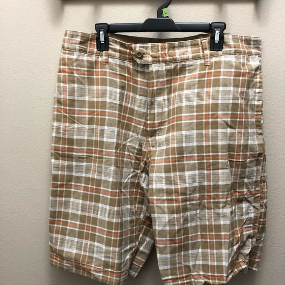 Other - A pair of reversible shorts 🩳